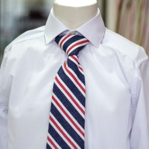 Corbata varones 056 azul con lineas blancas y rojas
