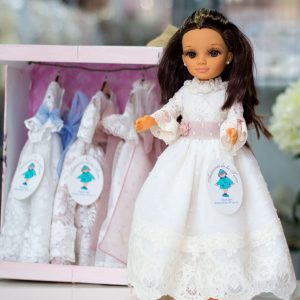 Muñeca con vestido de comunión 003 de Artesanía de la Torre 2020
